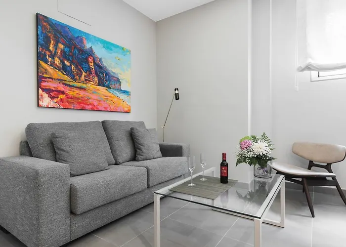 Home2book Saucillo Suites, Sunny Palmas