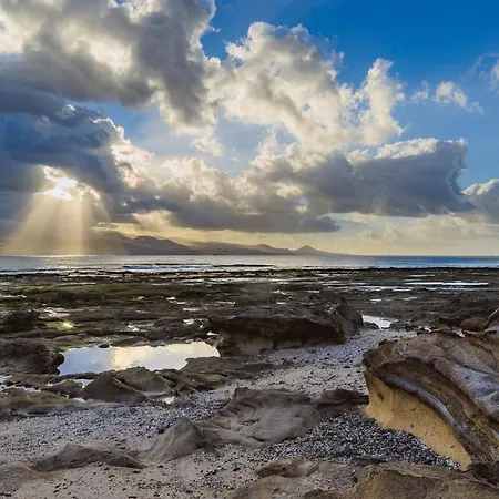 Апартаменти Home2book Saucillo Suites, Sunny Palmas