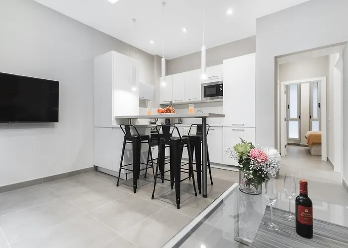 Home2book Saucillo Suites, Sunny Palmas Appartement